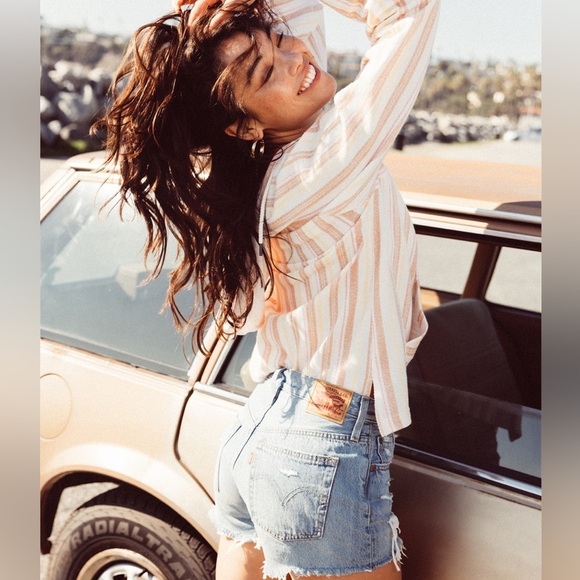 🔆LEVI’S🔆 501 150 year anniversary heart shorts Limited, edition collectors - Picture 4 of 13